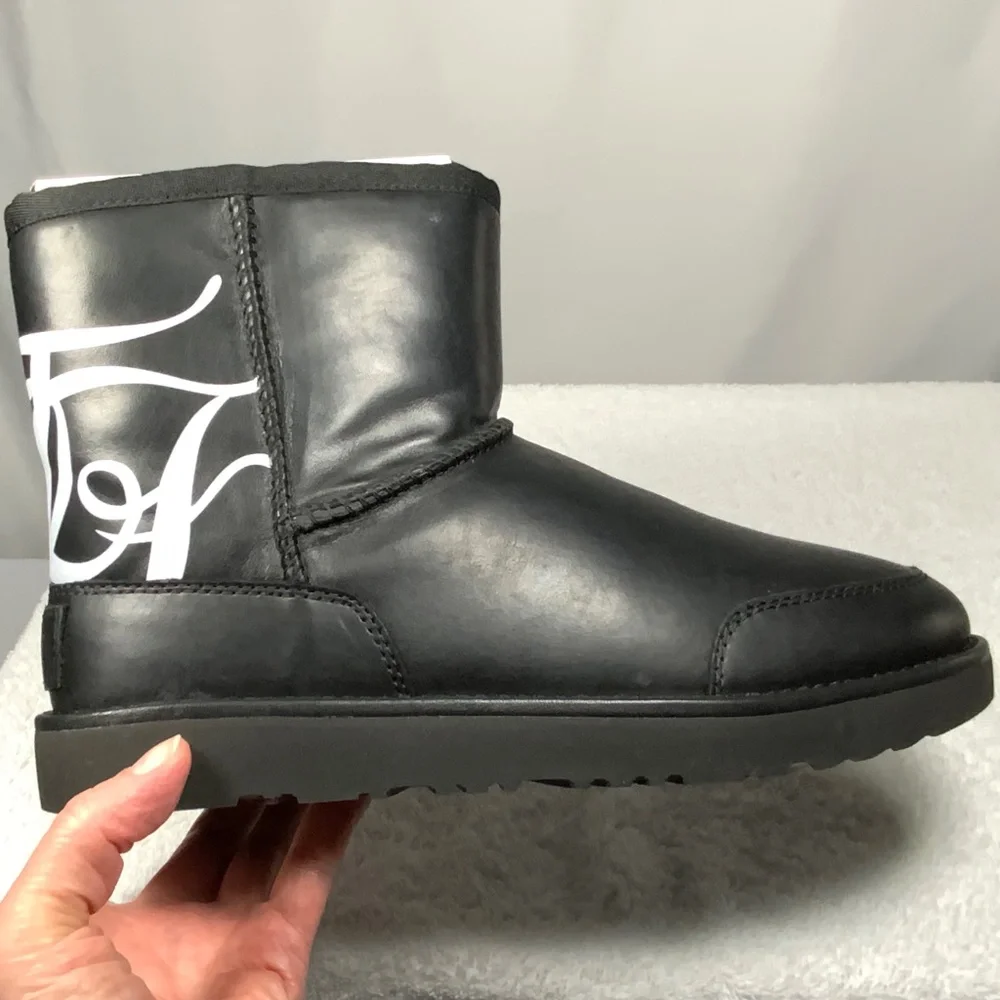 NWT - UGG Men's 3.1 Phillip Lim Classic Mini - SIZE 8